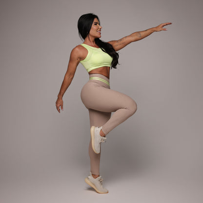 Las Vegas Nude empina bum bum leggings