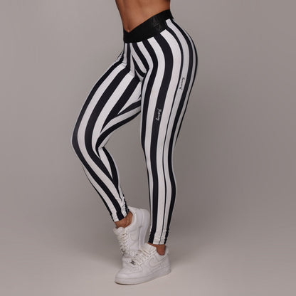 Black And White elastic Regular leggings