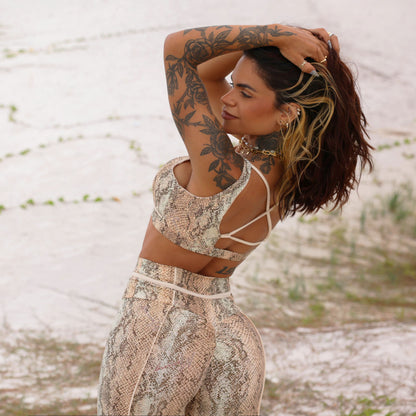 Scale exclusivo empina bum bum leggings