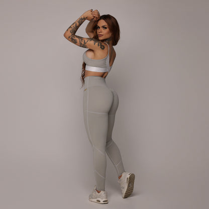 Arena lines empina bum bum leggings