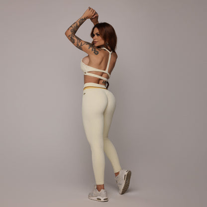 Vanilla Ice Cream empina bum bum leggings