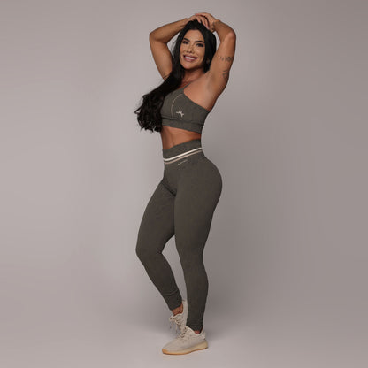 Verde Militar Crunchy empina bum bum leggings